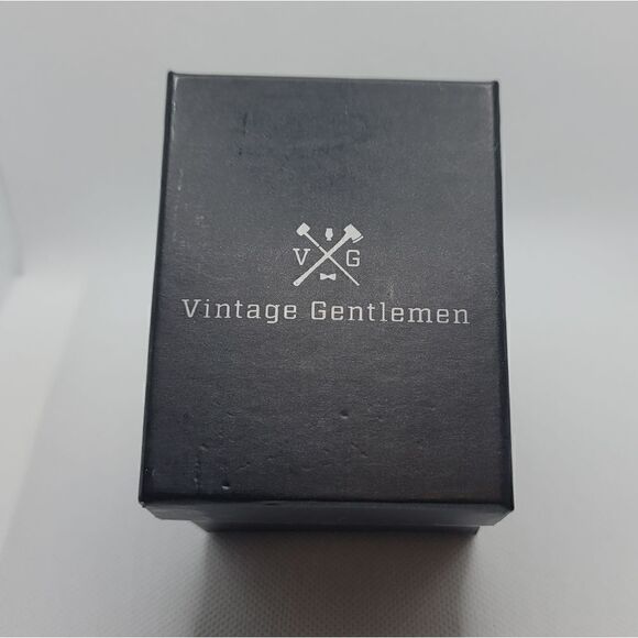 VINTAGE GENTLEMEN Watch  - Picture 2 of 7